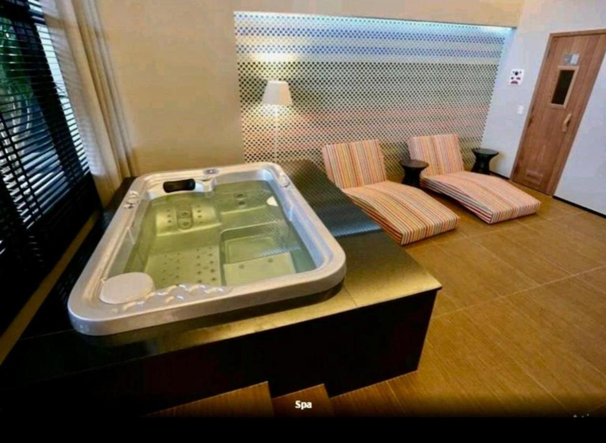 Apt Hotel Astron Mundial Salvador Exterior foto